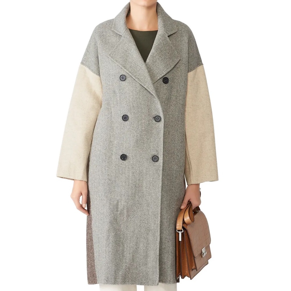 CAARA
Marchella Grey Coat